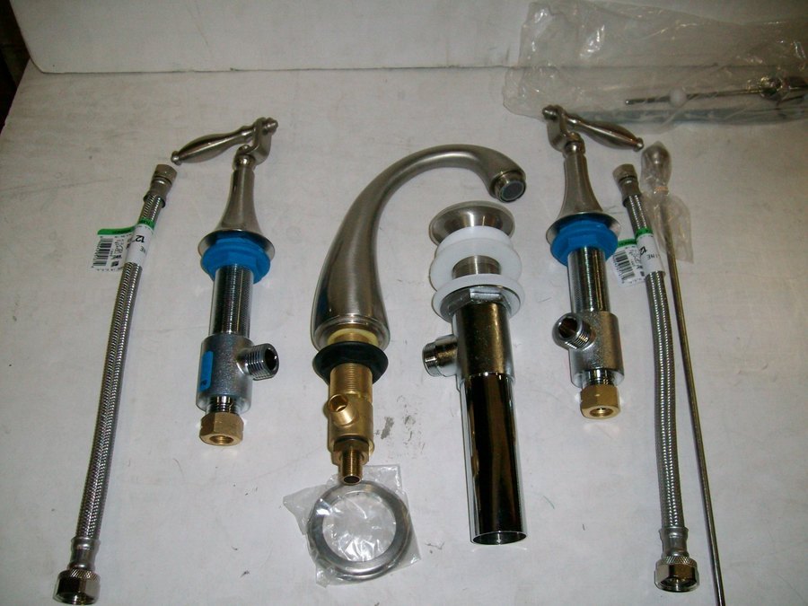 TORONTO WIDE SPREAD LAVATORY FAUCET SET STERLING