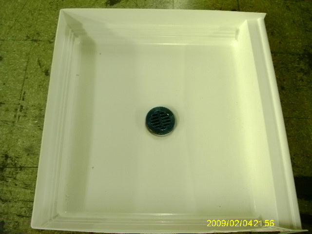 32X32" White Composite Shower Pan" – Surplus City