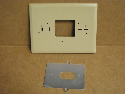 WALL PLATE, OVERSIZED FOR RECTANGULAR THERMOSTAT