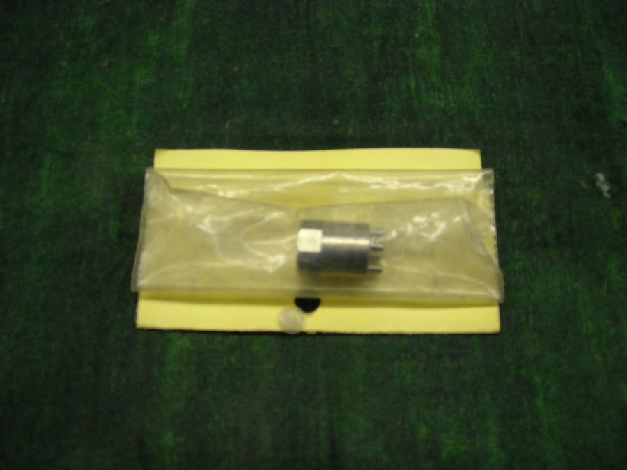 REFRIGERANT VALVE LOCK CAP KEY