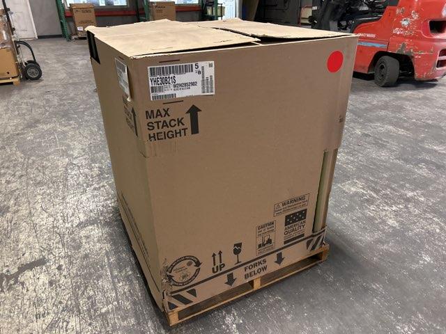 2.5 Ton Single Stage LX Series Split-System Heat Pump; 14 SEER, 208-230/60/1, R-410A