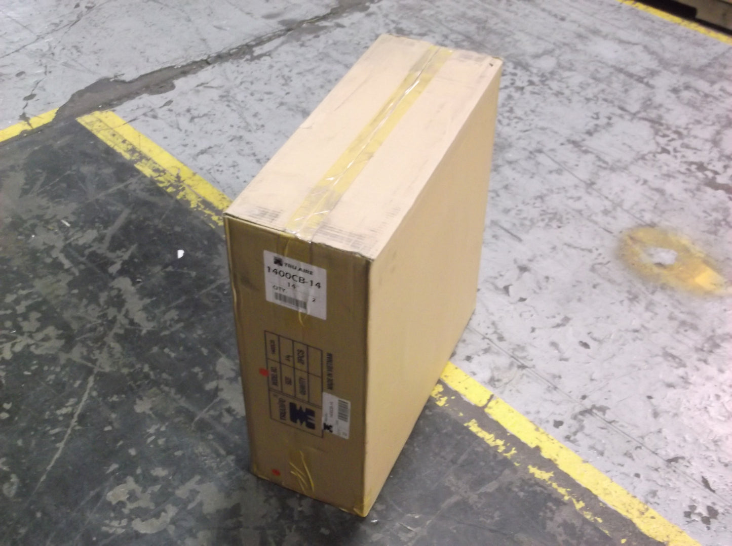 24" T-BAR PERFORATED SUPPLY DIFFUSER, CURVED BLADE 14" COLLAR