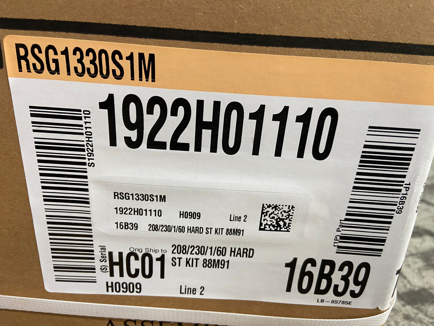 Aire acondicionado de sistema dividido de 2,5 toneladas, 208-230/60/1 R-410A, 13 Seer