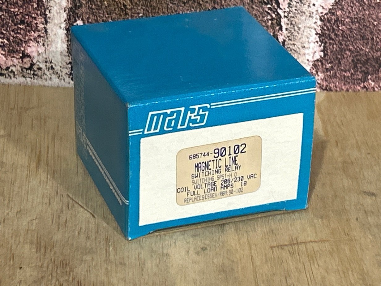 208/240 V, 50/60 Hz, 18 Amps, Magnetic Line Switching Relay