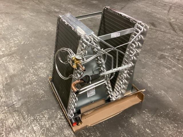 5 Ton AC/HP Upflow/Downflow Uncased N Coil, R410A CFM 2000