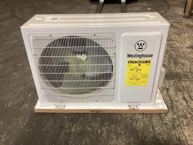 12,000 BTU Single-Zone Inverter Heat Pump Mini Split Set, 25 SEER 208-230/60/1 R-410A