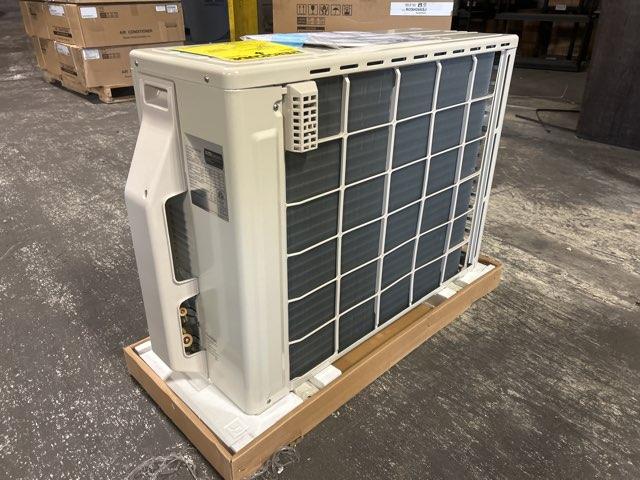 24,000 BTU Single-Zone Outdoor Inverter Heat Pump Mini Split Unit, 18 SEER 208-230/60/1 R-410A