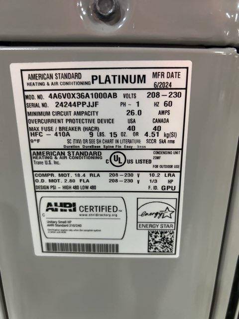 3 Ton Variable Speed Split-System Communicating Heat Pump 208-230/60/1 R410A 20 SEER