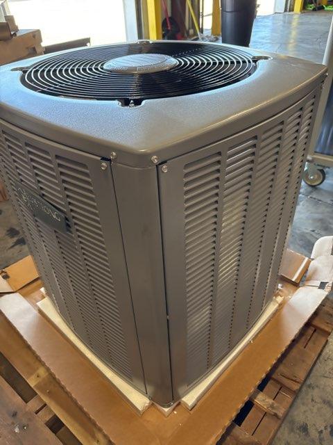 1.5 Ton Single-Stage Split-System Air Conditioner 208-230/60/1 R410A 14 SEER