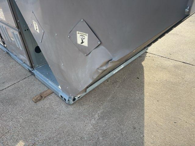 12.5 Ton Two-Stage Convertible Packaged Air Conditioning Unit, 11 EER, 208-230/60/3, R410A