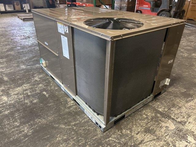 6 Ton Two-Stage Convertible Natural Gas/Electric Packaged Unit, 11 EER, 460/60/3, R410A