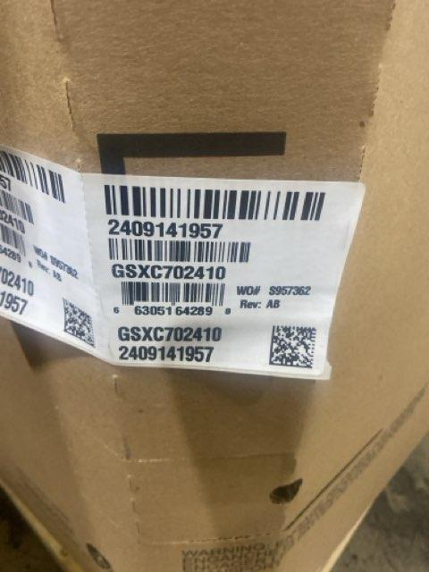 2 Ton Two-Stage Split-System Communicating Air Conditioner 208-230/60/1 R410A 17 SEER2