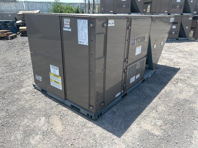 6.5 Ton Three-Stage Convertible Natural Gas/Electric Packaged Unit, 12.4 EER, 208-230/60/3, R410A
