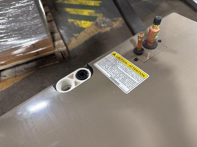 2 Ton AC/HP Horizontal Cased A Coil, R410A CFM 900