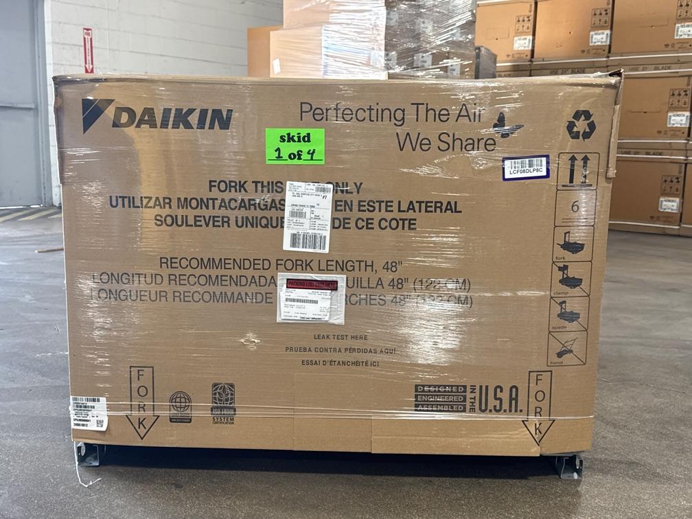 2.5 Ton Ultra Low NOx 2-Stg Convertible Natural G/E Packaged Unit, 14.6 SEER2, 208-230/60/1, R410A