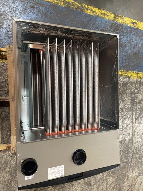 88,000 BTU Low NOx Two-Stage Up/Horz ECM Var Spd Comm Compatible Gas Furnace 96% 120/60/1 CFM: 2210