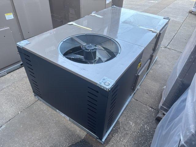 3 Ton Single-Stage Convertible Packaged Heat Pump Unit, 14 SEER, 208-230/60/1, R410A