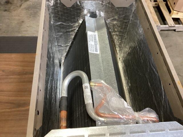 1.5 Ton AC/HP Upflow/Downflow Cased A Coil, R410A CFM 800