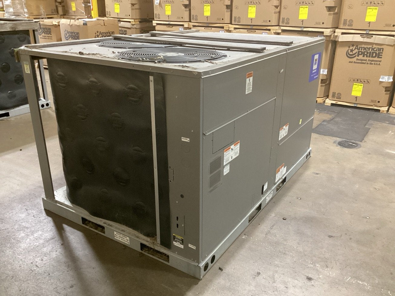 7.5 Ton Two-Stage Convertible Packaged Heat Pump Unit, 11 EER, 460/60/3, R410A