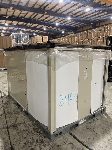 12.5 Ton Two-Stage Convertible Natural Gas/Electric Packaged Unit, 11 EER, 460/60/3, R410A