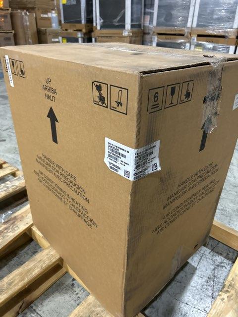 3.5 Ton AC/HP Upflow/Downflow Cased A Coil, R410A CFM 1900