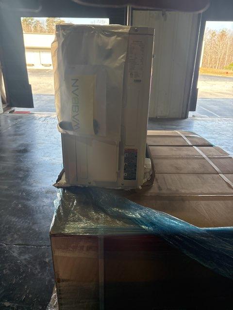 18,000 BTU Single-Zone Outdoor Inverter Heat Pump Mini Split Unit, 19 SEER2 208-230/60/1 R-410A