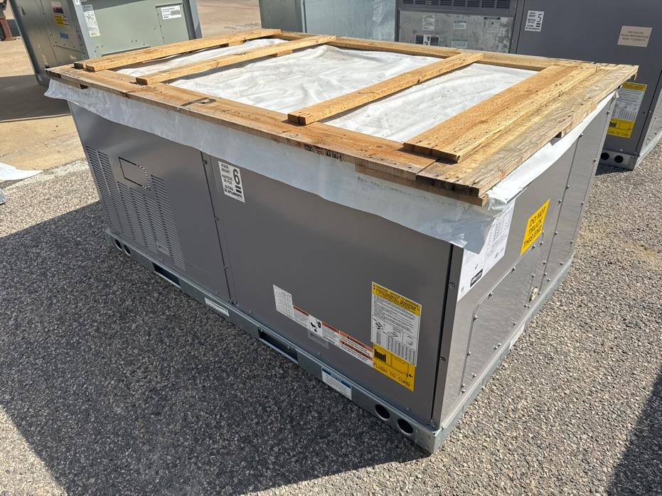 4 Ton Single-Stage Convertible Packaged Air Conditioning Unit, 14 SEER, 208-230/60/3, R410A