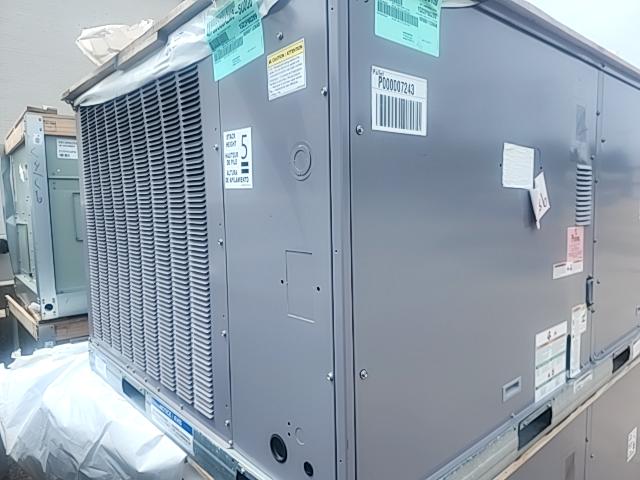 7.5 Ton Two-Stage Convertible Natural Gas/Electric Packaged Unit, 11 EER, 208-230/60/3, R410A