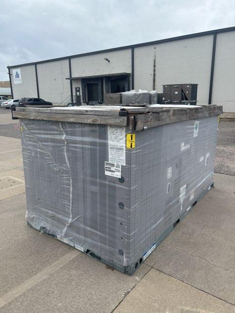 15 Ton Two-Stage Convertible Natural Gas/Electric Packaged Unit, 10.8 EER, 460/60/3, R410A