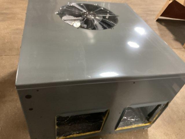2.5 Ton Low NOx Single-Stage Convertible Natural G/E Packaged Unit, 13.4 SEER2, 208-230/60/1, R410A