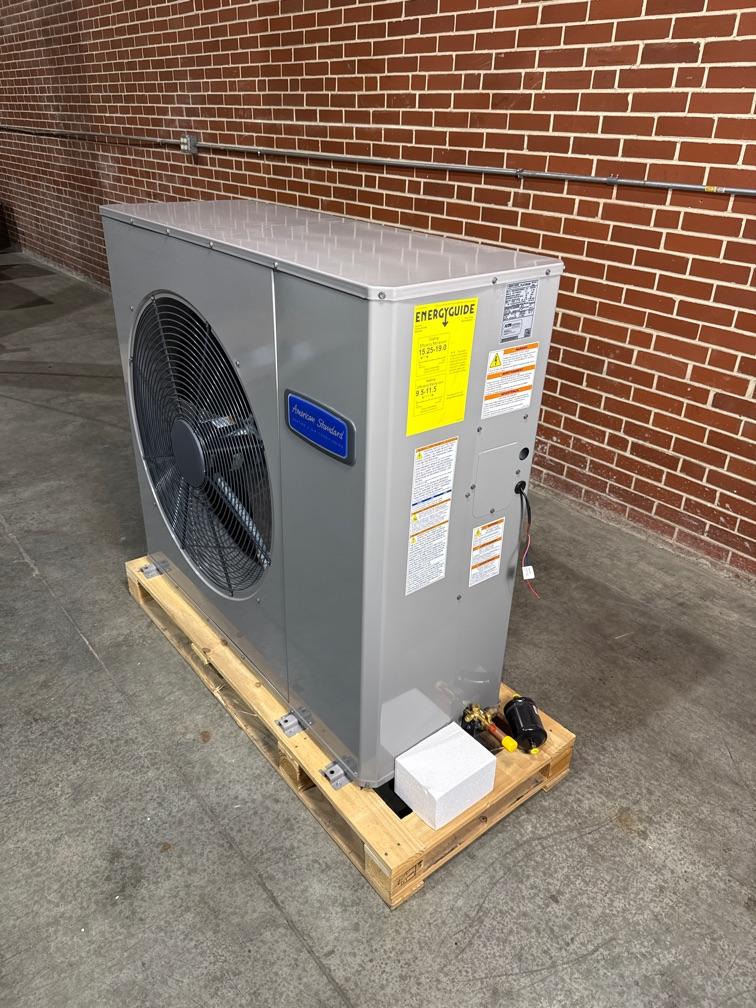 4 Ton Variable Speed Side Discharge Split-System Communicating Heat Pump 208-230/60/1 R410A 19 SEER
