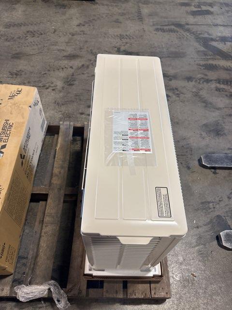 9,000 BTU Single-Zone Outdoor Inverter Heat Pump Mini Split Unit, 30.5 SEER 208-230/60/1 R-410A