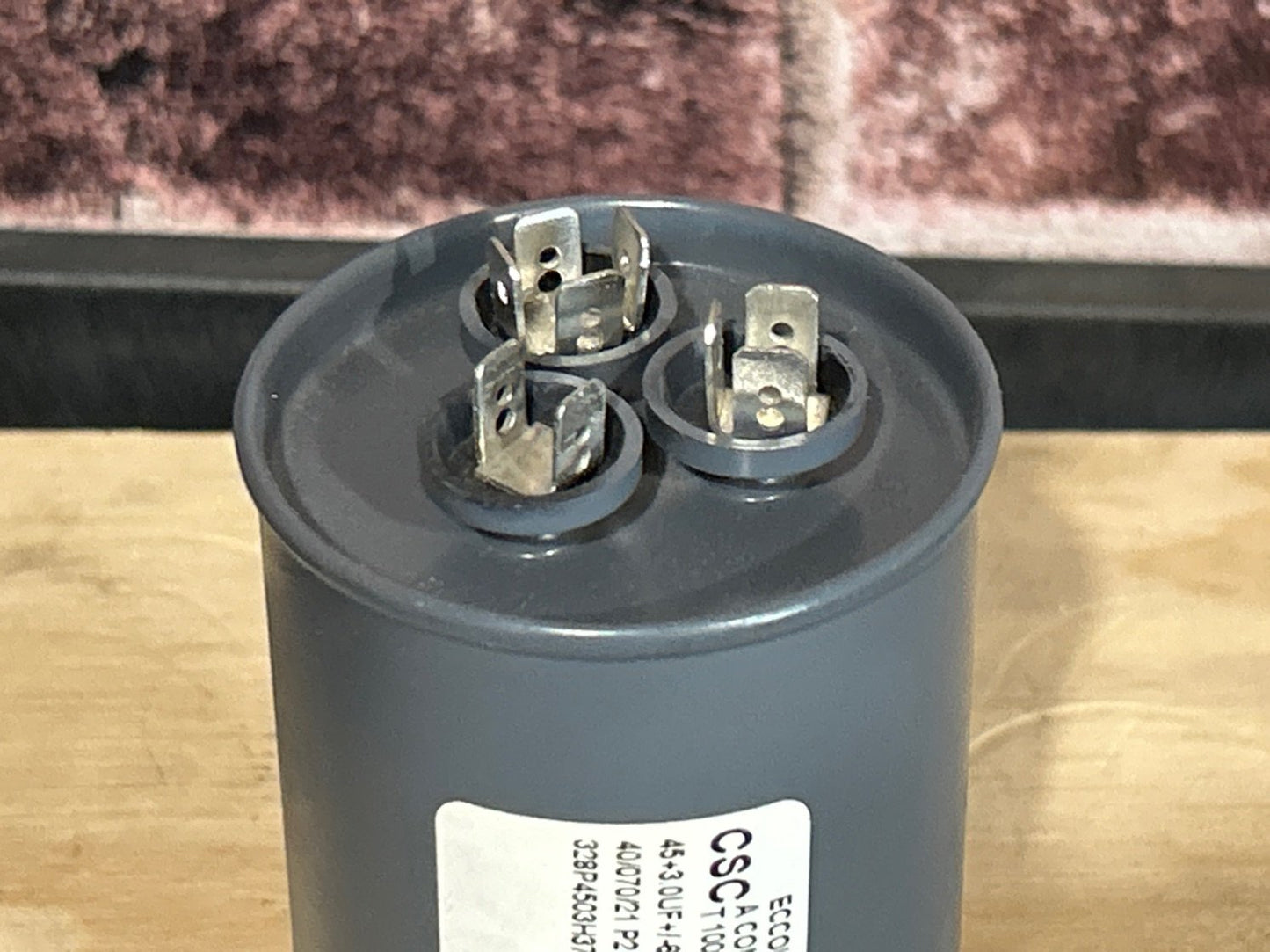 370 Vac, 40+3MFD 50/60 Hz, Round Capacitor
