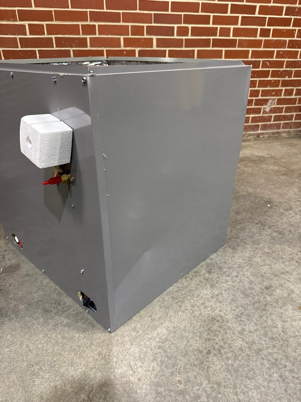 3.5 Ton AC/HP Upflow/Downflow Cased A Coil, R22/R410A CFM 1400