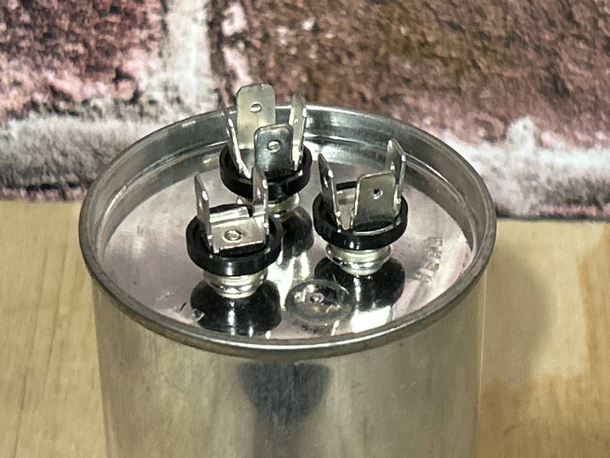 370 Vac, 80+5MFD 50/60 Hz, Round Capacitor