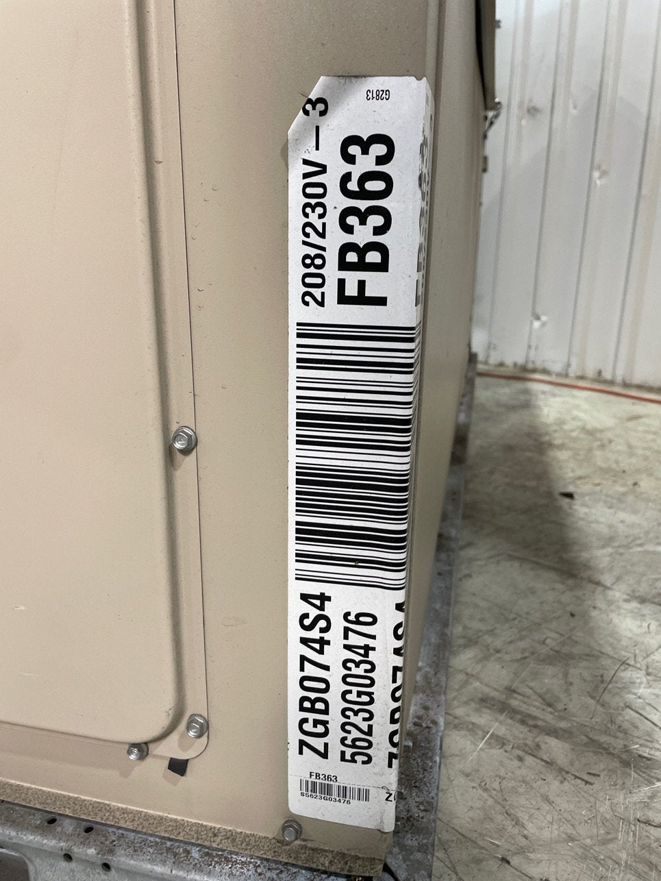 6 Ton Two-Stage Convertible Natural Gas/Electric Packaged Unit, 11 EER, 208/230/60/3, R410A