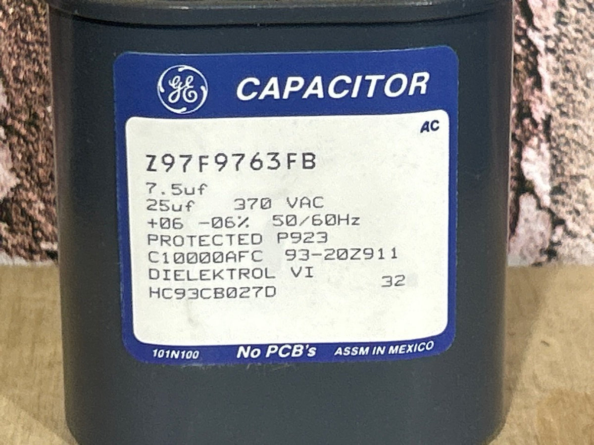 370 Vac, 7.5MFD 50/60 Hz, Oval Capacitor