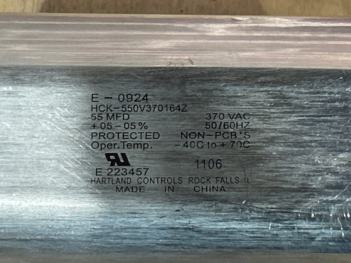 370 Vac, 55MFD 50/60 Hz, Oval Capacitor