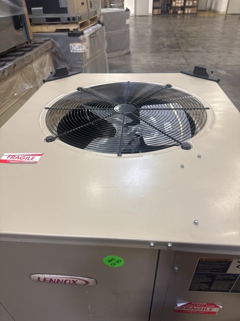 6 Ton Two-Stage Split-System Air Conditioner 460/60/3 R410A 12 EER