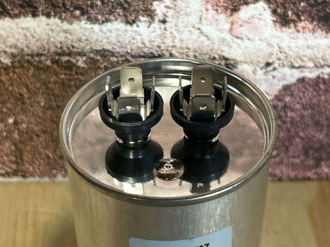 370 Vac, 80MFD 50/60 Hz, Round Capacitor