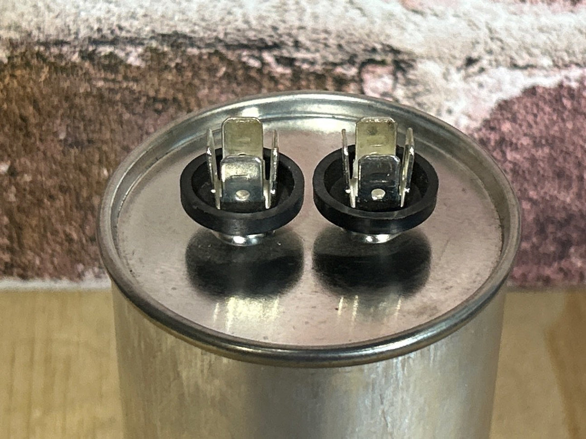 370 Vac, 80MFD 50/60 Hz, Round Capacitor