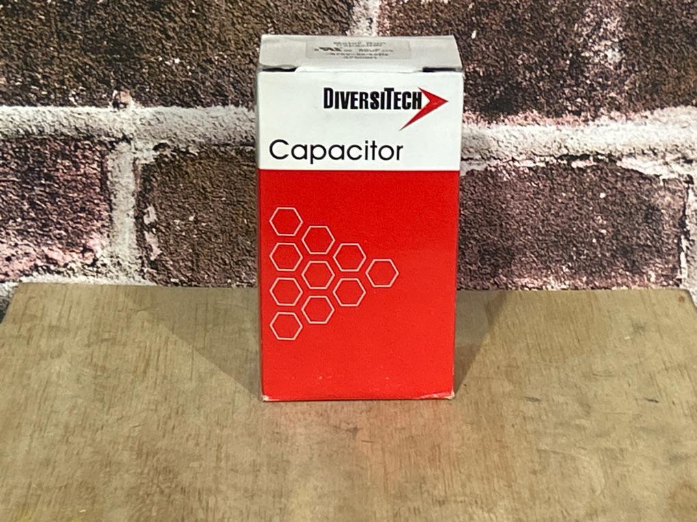 370 Vac, 50MFD 50/60 Hz, Oval Capacitor