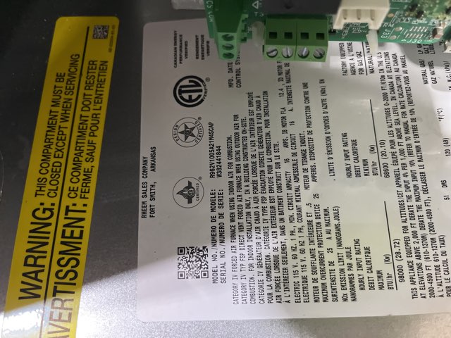 98,000 BTU Low NOx 2-Stg Multiposition ECM Var Spd Communicating Gas Furnace 96% 115/60/1 CFM: 1320