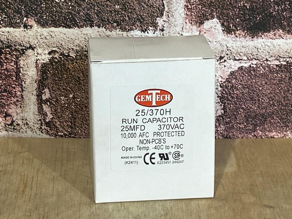 370 Vac, 25MFD 50/60 Hz, Oval Capacitor