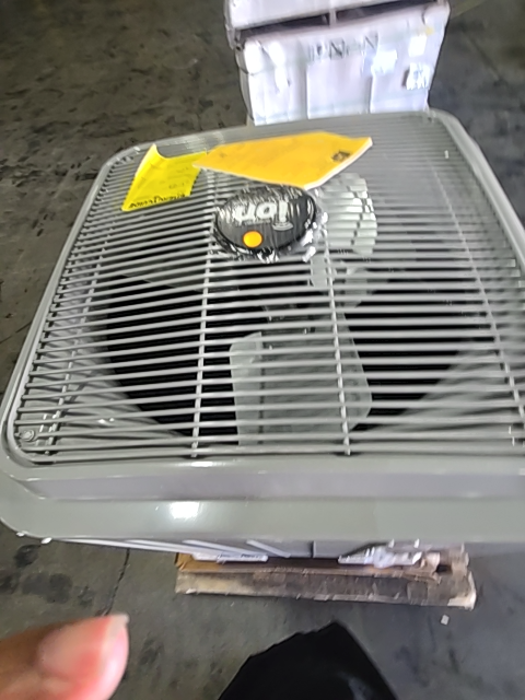 5 Ton Two-Stage Split-System Heat Pump 208-230/60/1 R410A 17 SEER2