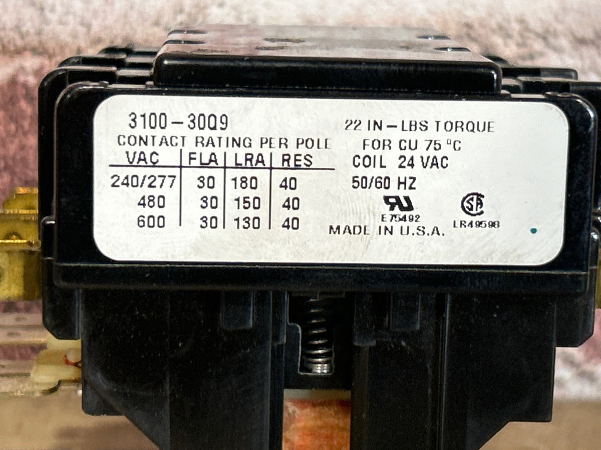 24 V, 50/60 Hz, 30 Amps 3 Pole Contactor