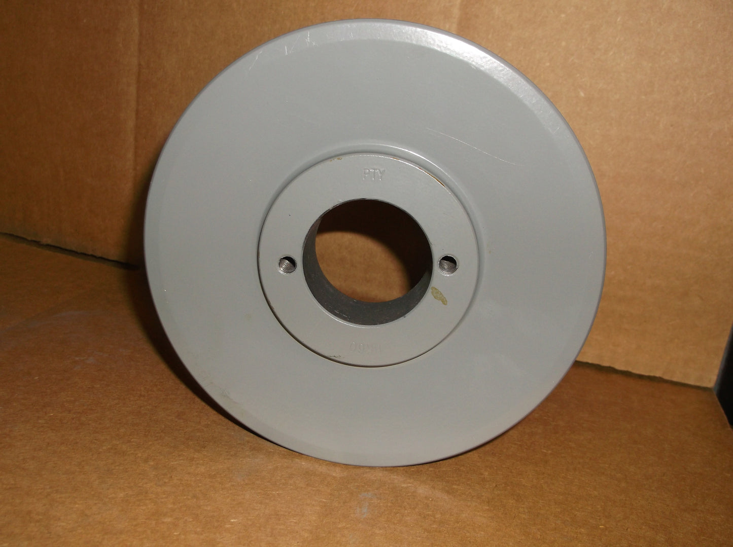 5-3/4" DIAMETER FIXED SINGLE GROOVE PULLEY LESS "H" STYLE BUSHING FOR BORE