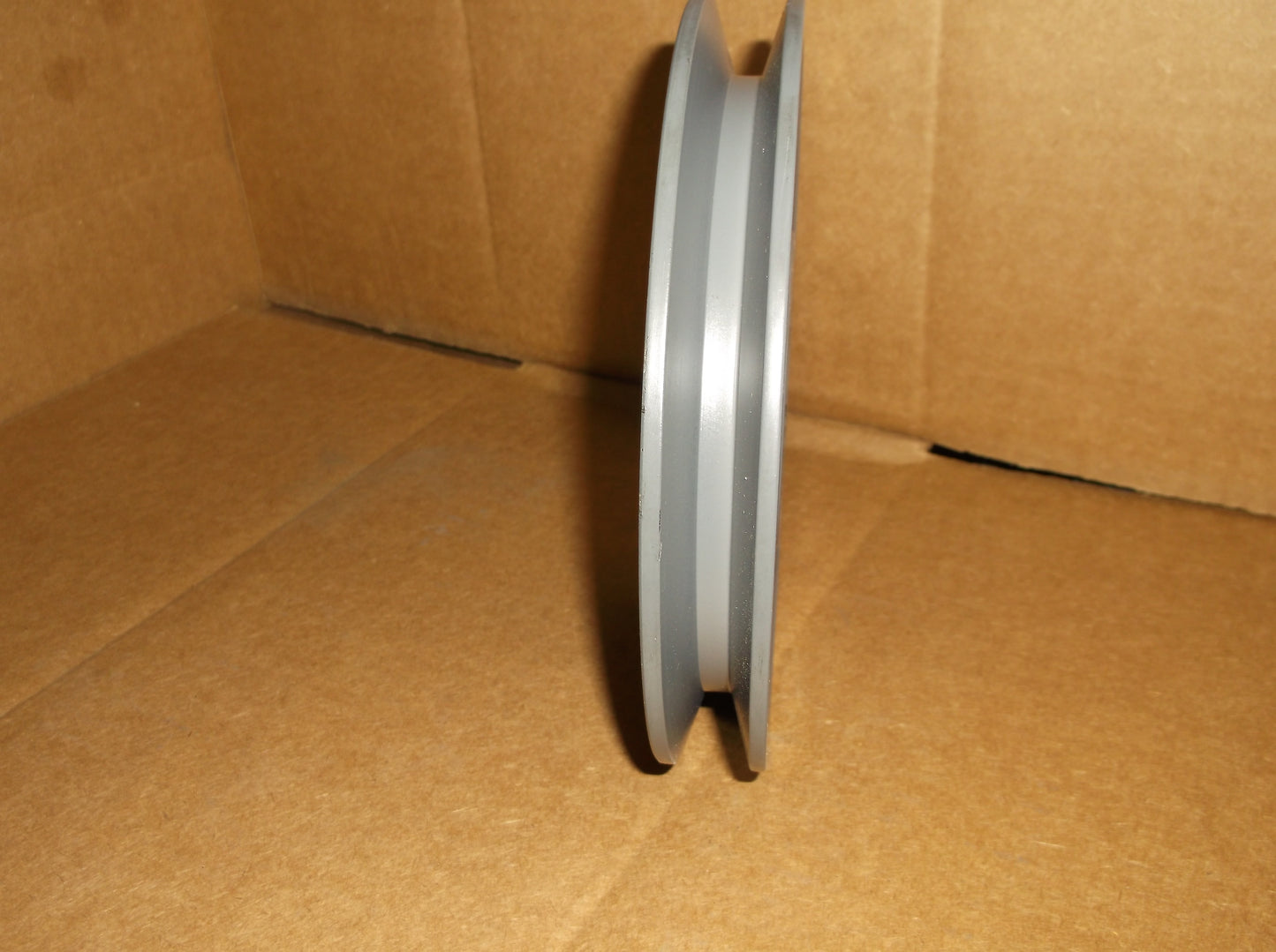6-1/2" DIAMETER FIXED SINGLE GROOVE PULLEY.LESS "H" STYLE BUSHING FOR BORE
