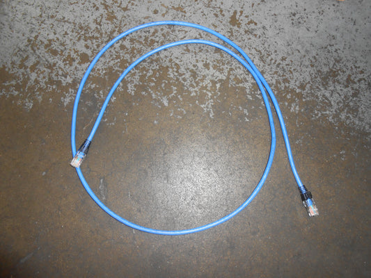CAT5 KEY LOCKING PATCH CABLE, 5FT, BLUE, 25 PER PACK