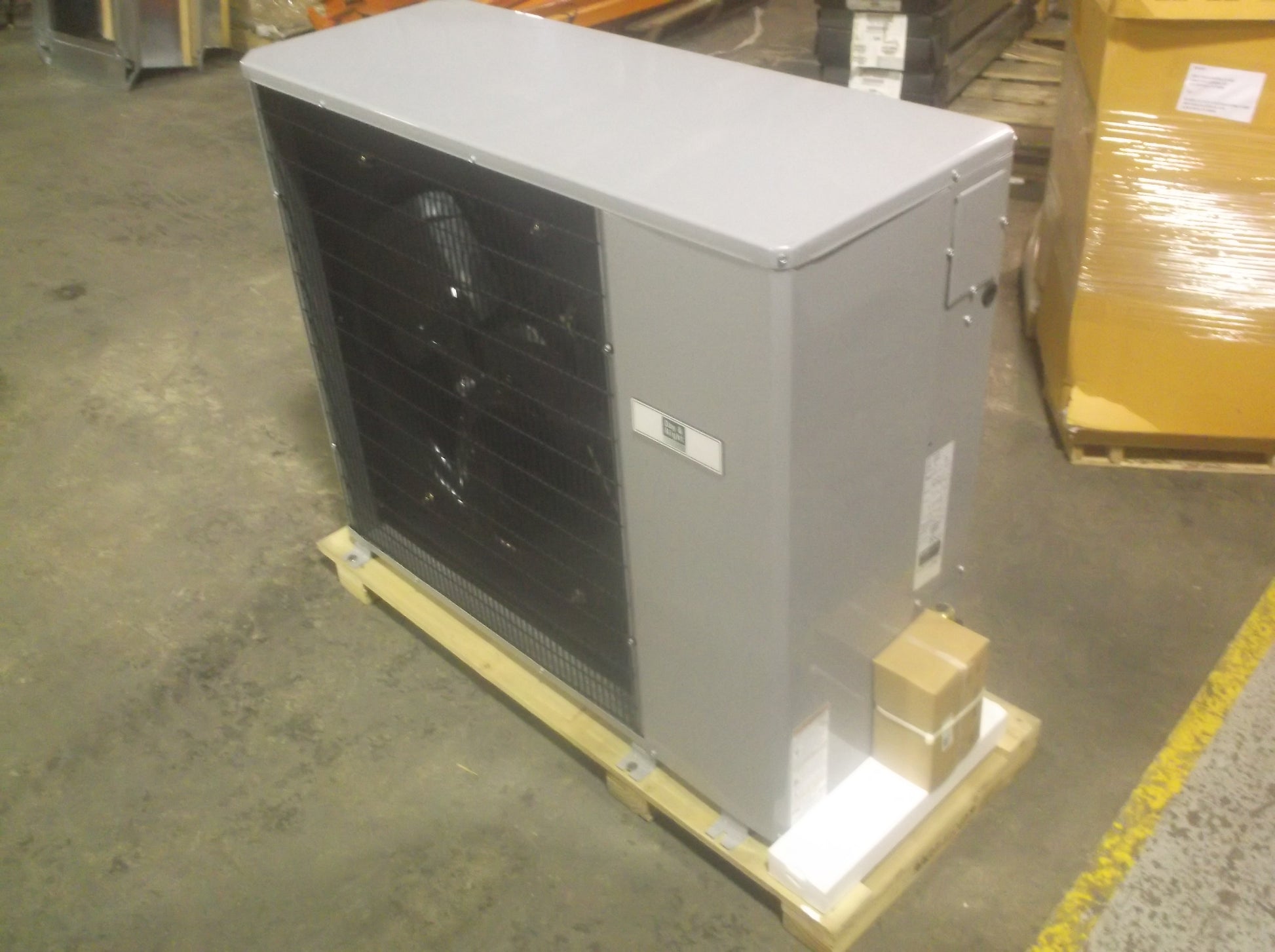 3 TON SPLIT SYSTEM AIR CONDITIONER, 14 SEER 460/60/3 R410A